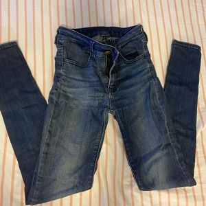 A&E super stretch skinny jeans